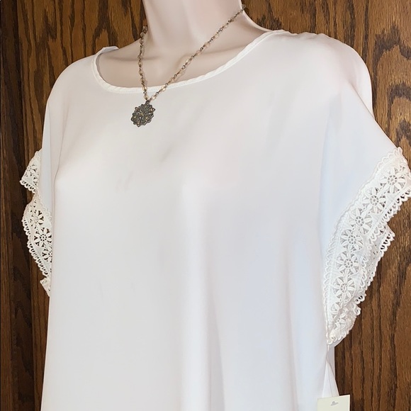 Tacera Tops - 🌹NEW! Tacera Lace Trim Cap Sleeve Blouse🌹